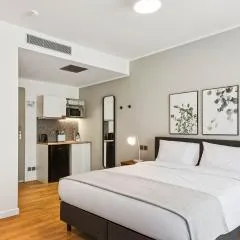 Limehome Piraeus Iris