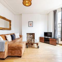 Elegant Queen’s Park Retreat with Balcony