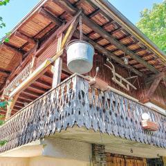 Apartment Chalet le Prarion by Interhome