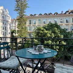 Appartement niçois au coeur du triangle d'or