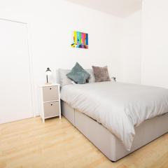 Cosy 2BR Flat Near Anfield & Goodison, Liverpool