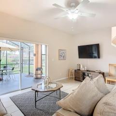 Regal Oaks Getaway- 4BR Home Close to Disney & Old Town townhouse