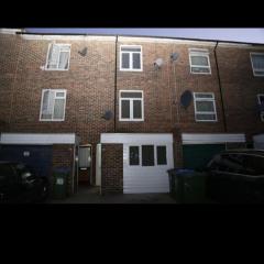 Woolwich Ensuite Roomz