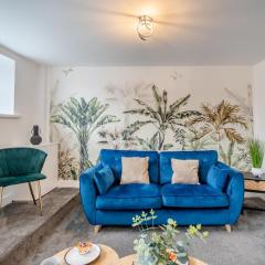 Hardy Hideaway