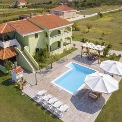Charming 2-Bed Apartment