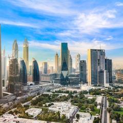 Luxury Skyline View 1BR with Pool, Gym, Parking, Concierge & Near Metro