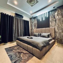 Favilla The Designer 1 Bed Apartment, Self Check In