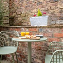 The Garden Courtyard