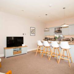 Bright & Stylish Central 2 bed In Harrogate