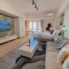 PREMIUM 1BR Venice Canal Mall, Pool, Gym, Sauna & 5G Wi-Fi, Ste 16