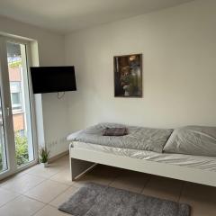 Komfort Studio-Apartment mit Küche & Balkon