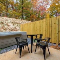 Peaceful Escape 2BR Retreat w Private Hot Tub