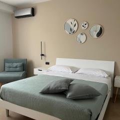 Holiday 103 Guest House Vicino alla Stazione