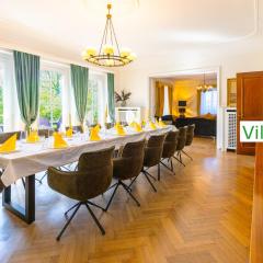 Luxury Villa EMG Steinfurt - Historische Villa mit Sauna, Garten und großem Essbereich für bis zu 22 Personen