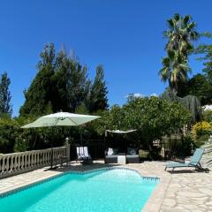 Chambre de charme climatisée, avec piscine