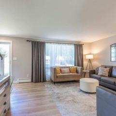 4BR 2BA Dog Friendly 3 Kings Walk to Lambeau