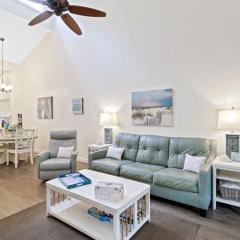 7502 Treetops Villa Pet-Friendly Walk to the Beach