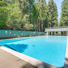 Hike, Swim, Golf Family Retreat in Arnold!