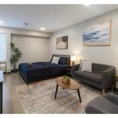 Charming Studio in Historic Five Points South 12