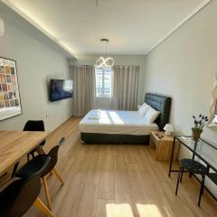 Amazing apt in Athens close to Metro Station