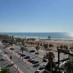 Apartment with a sea view 112