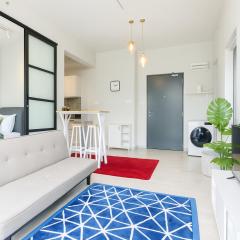 Seaview Pool WiFi 5pax Walk To Jesselton Point by Mixma Suites