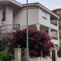 Apartmani Vedrana Sutomore