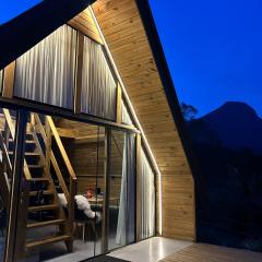 Chalé aconchegante em madeira