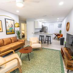 Trendy Home by Jet Skis Parks & Art Hotspots