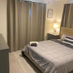 Private Room in Spacious 3-Bedroom Home