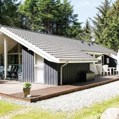 8 person holiday home in Løkken