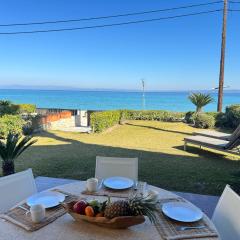 Exceptional beachfront villa Blue Pearl