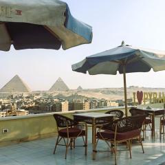 GEM Pyramids & Grand Museum View