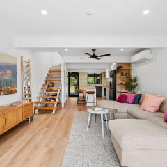 The Noosa Villa - Luxe Townhouse in Great Location