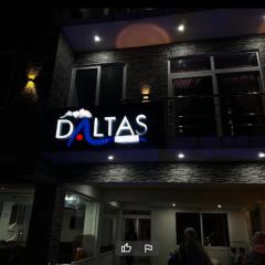 Daltas Lodges