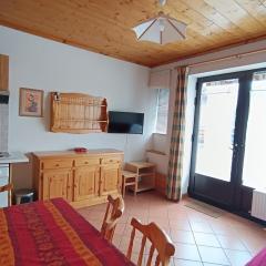 Proche des pistes ! Appartement 6 pers avec parking, animaux acceptés - FR-1-445-58