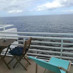 Loft en Callao Salvaje con Piscina y Vistas al Mar