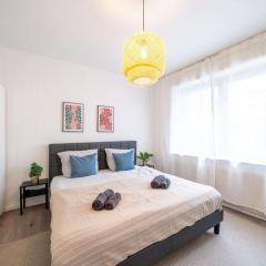6P Zentrale Suite mit Balkon & Parkplatz