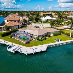 Waterfront Hideaway | Panoramic Bay Views