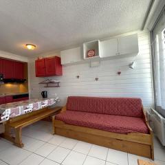 Studio classique 4 personnes, balcon, aux Menuires - FR-1-452-259