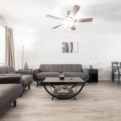 Central Casa Grande 2 BR Apt, 3 Beds with Backyard