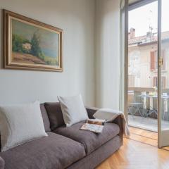 Garibaldi's Balcony by Rent All Como