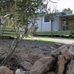 Chalet confortable avec terrasse pour 2 personnes à Bormes-les-Mimosas - API-1-52-352