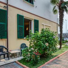 Gorgeous Apartment In Chiavari With Wifi