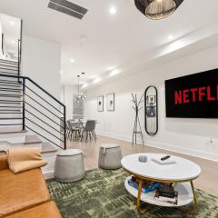 5-Bedroom Home with 2 Kitchens & Outdoor Space, Columbia Heights