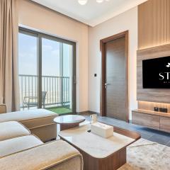 STAY BY LATINEM Luxury 1BR Plus Study Holiday Home CB 2808 Near Downtown
