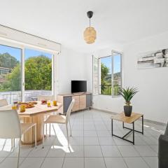 Villa Julia -Calme Spacieux - Parking Privé - Clim