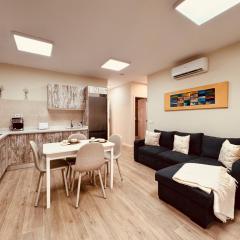 Click&Guest - Cosmopolis 2