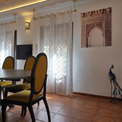 Le Grand Sultan 1492, Mirador San Nicolás, Parking included