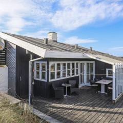 6 person holiday home in Løkken